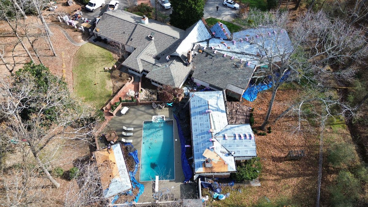 Roofing Installation for Givins Roofing & Gutters in Cartersville, GA