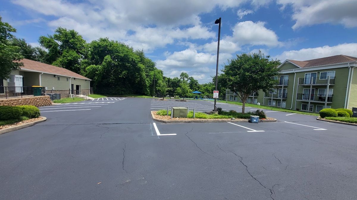 Striping for Absolute Asphalt, Paving & Sealcoating in Lebanon, TN