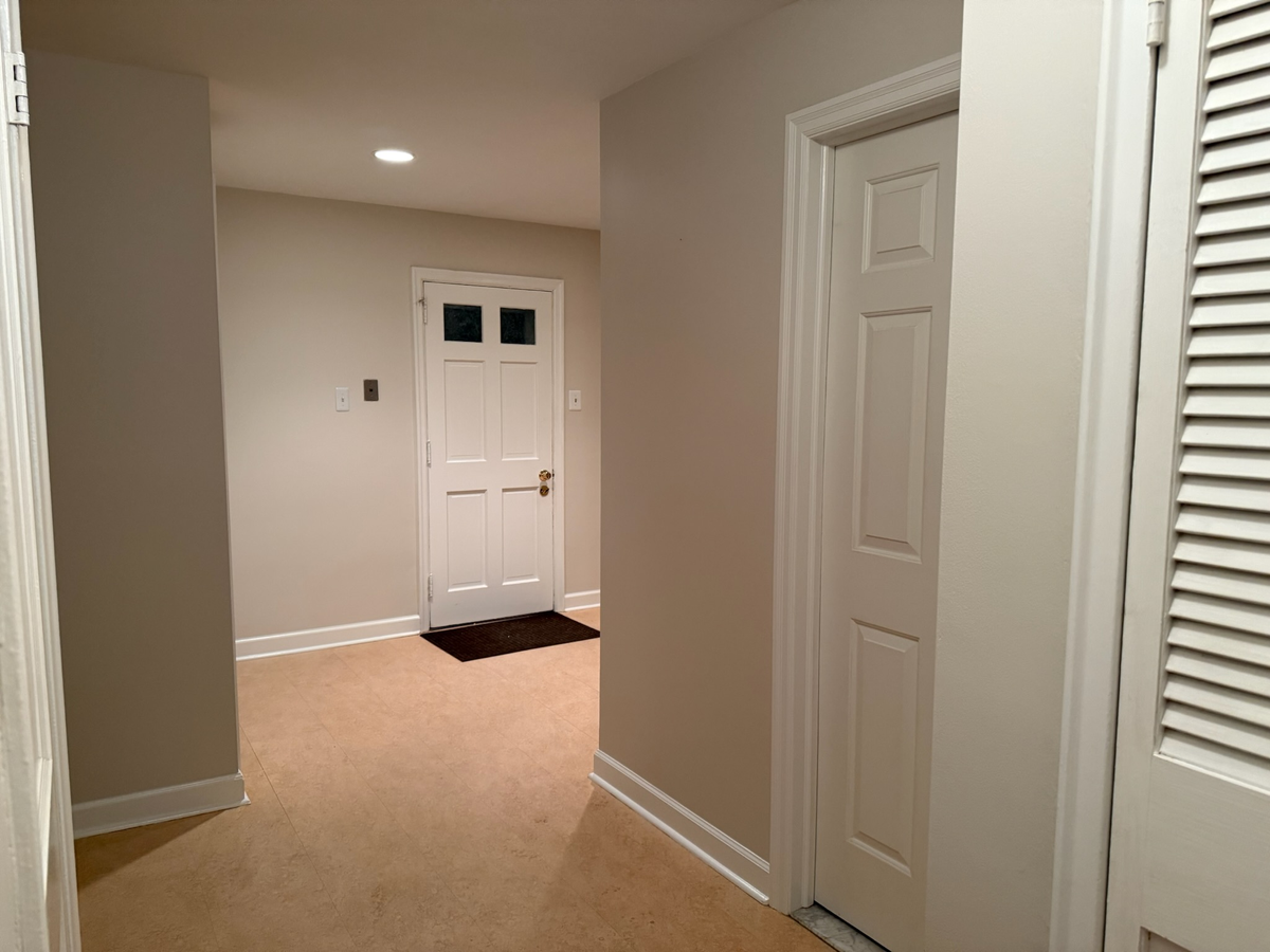 Interior Painting for Freshlook Painting LLC in Springfield, PA