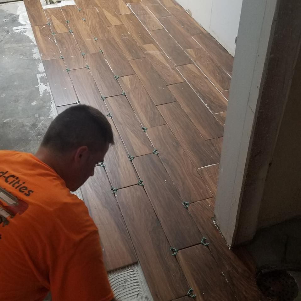 Flooring for Big Picture Construction & Design in Eldridge, IA