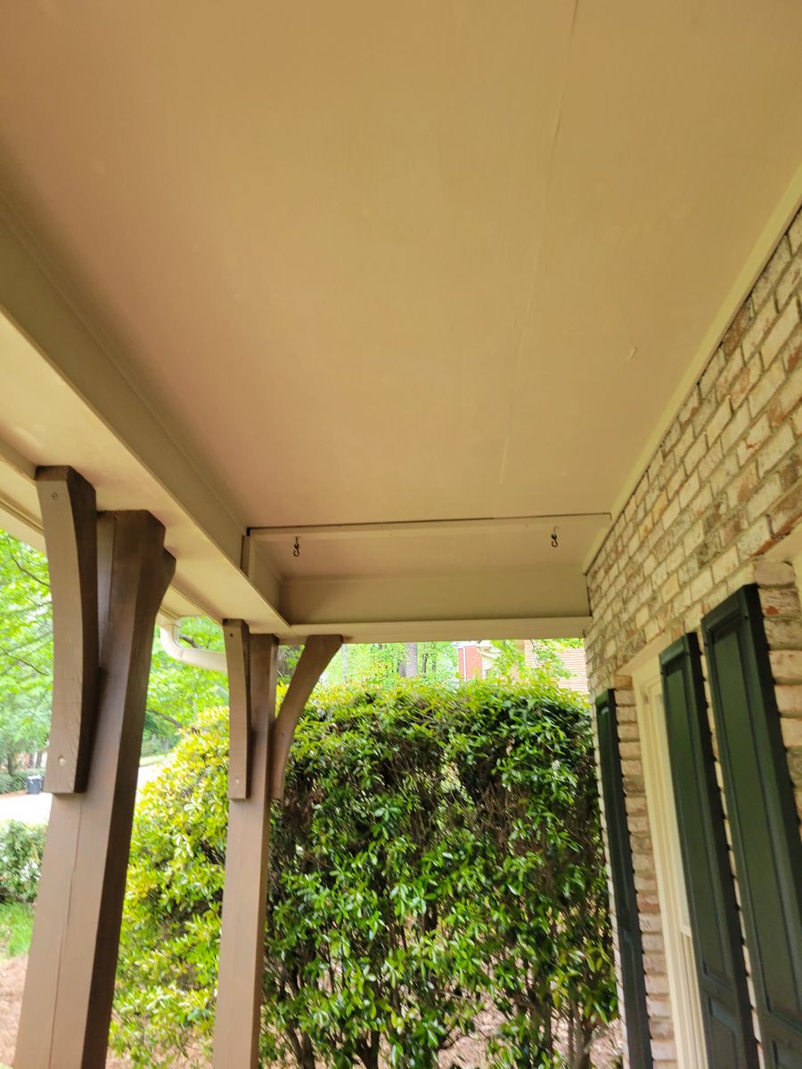 Softwash Services for Squeaky Clean Windows Gutters & More in Hoover, AL