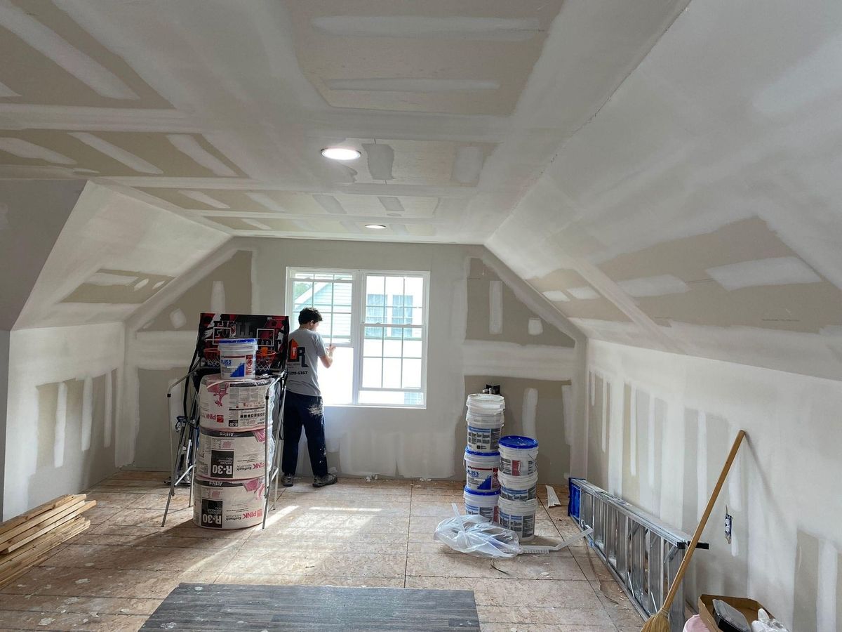 Drywall Repair for Local Chicago Roofing & Construction in Chicago, IL