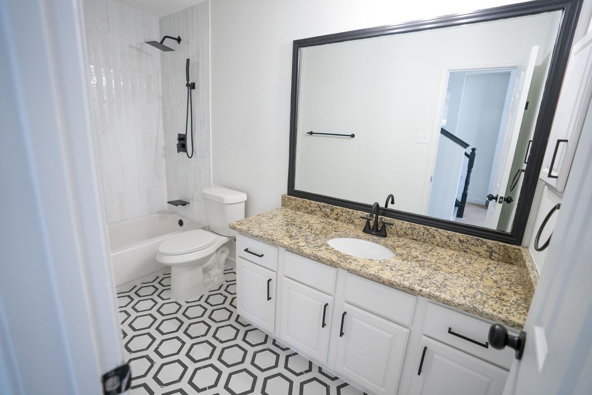 Interior Painting for Living Stream Renovations LLC in Dallas, TX