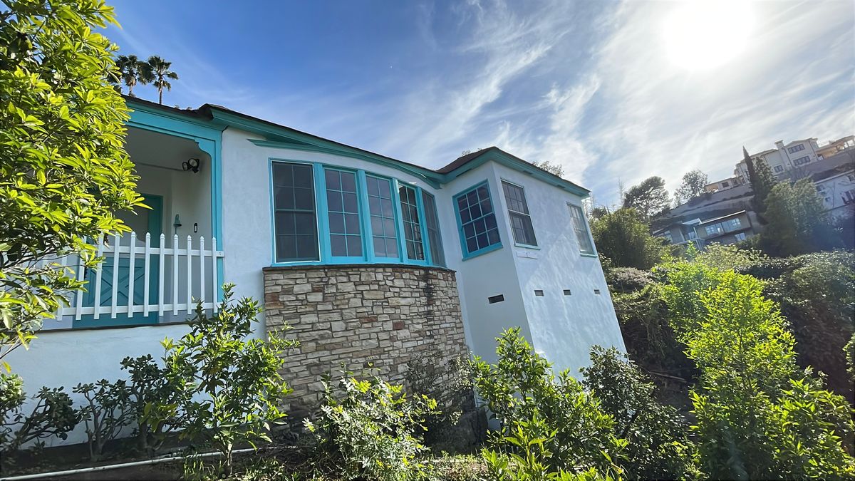 Stucco Repair for West Coast Painting Solutions in Los Angeles, CA