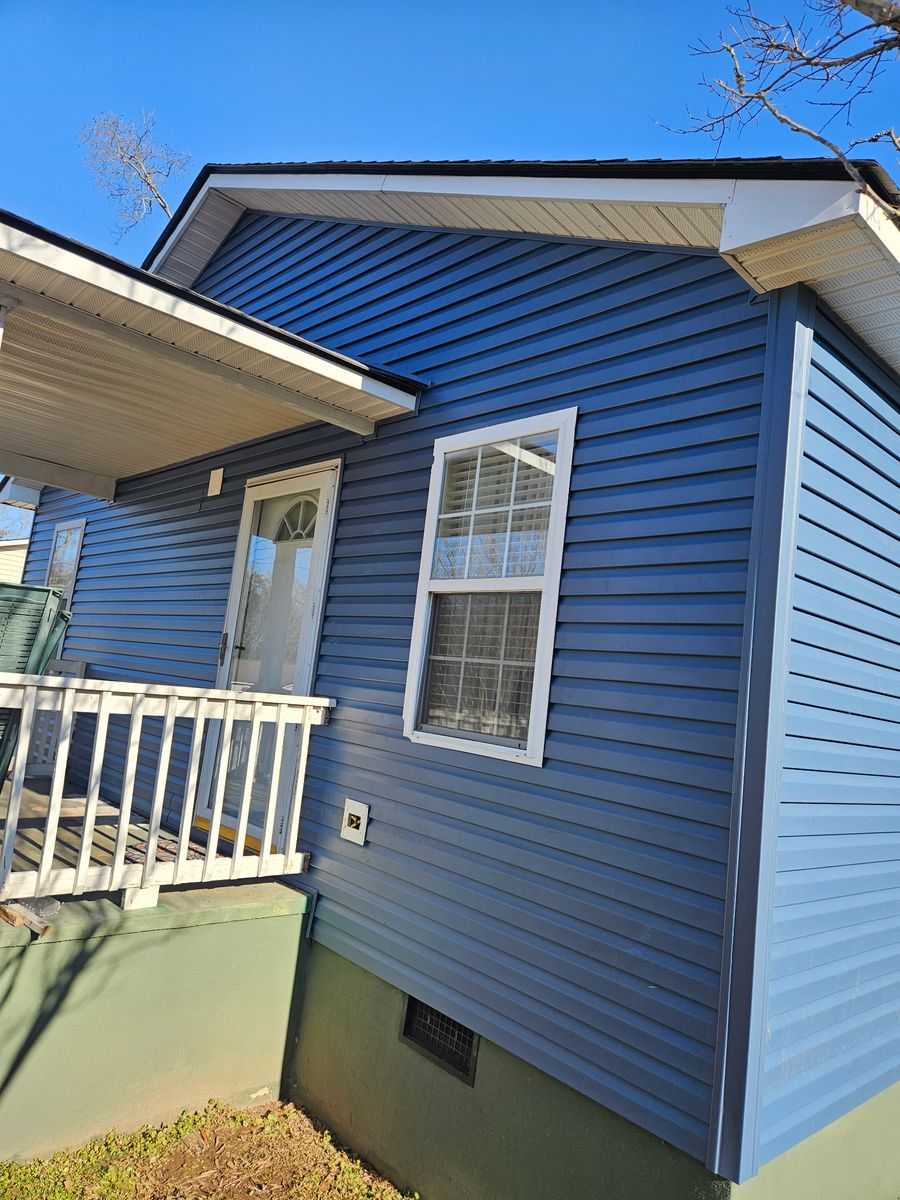 Roofing Consultations for Hometown Roofing in Greenwood, SC