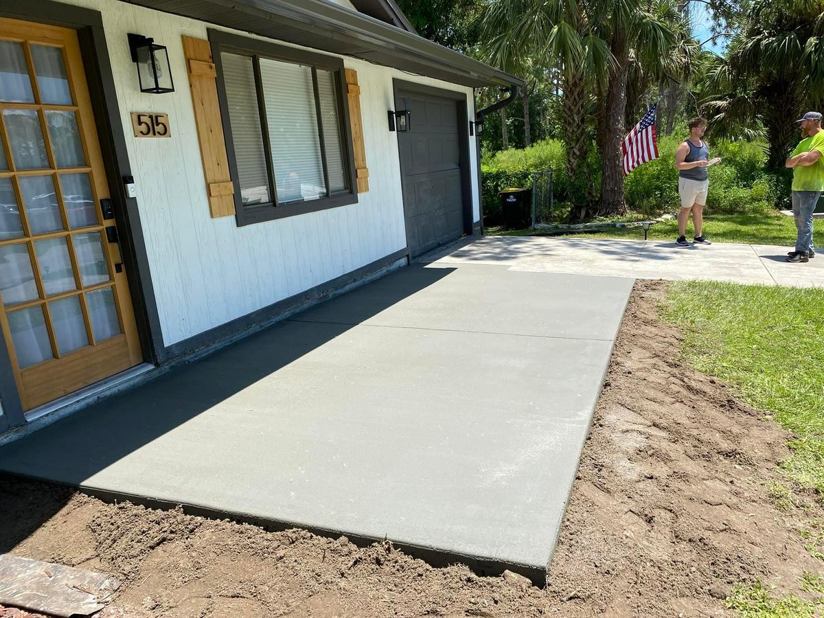 Patio Design & Construction for Green Hammer Concrete in Palm Bay, Florida