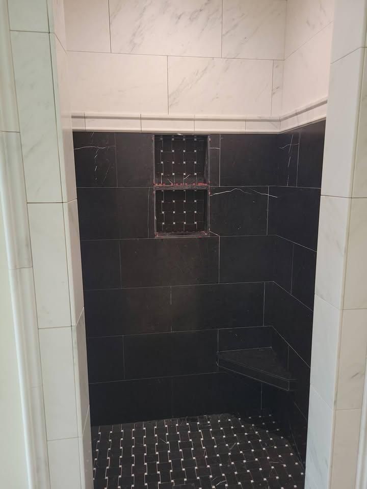 Bathroom Tiling for Goldberg Tile & Stoneworks in Belfair, WA