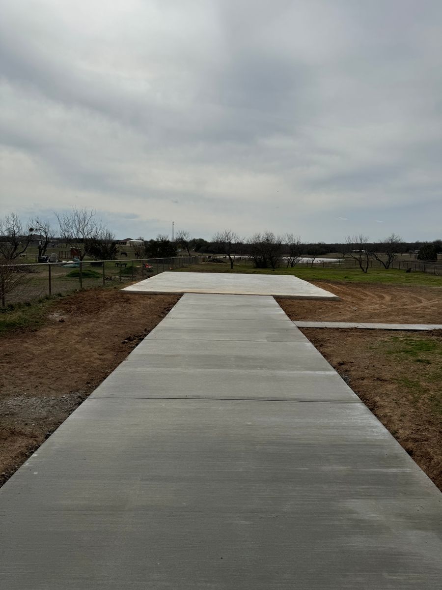 Driveways for G2 Custom Concrete in Dallas, TX