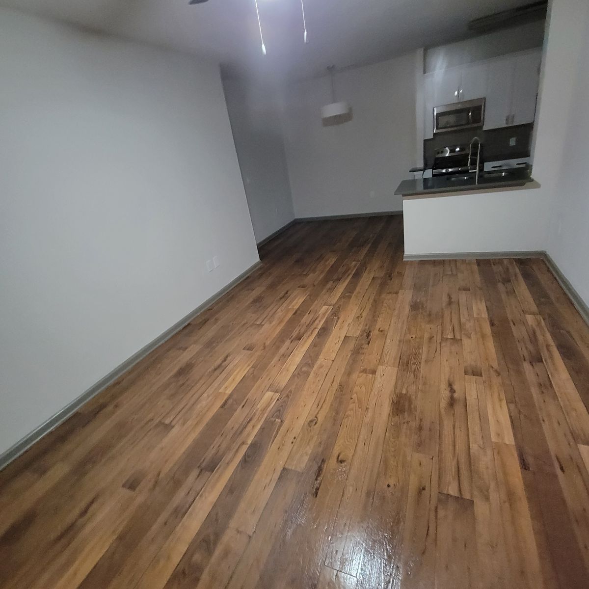 Residential Cleaning for A Helping Hand Cleaning Service in Lugoff, SC