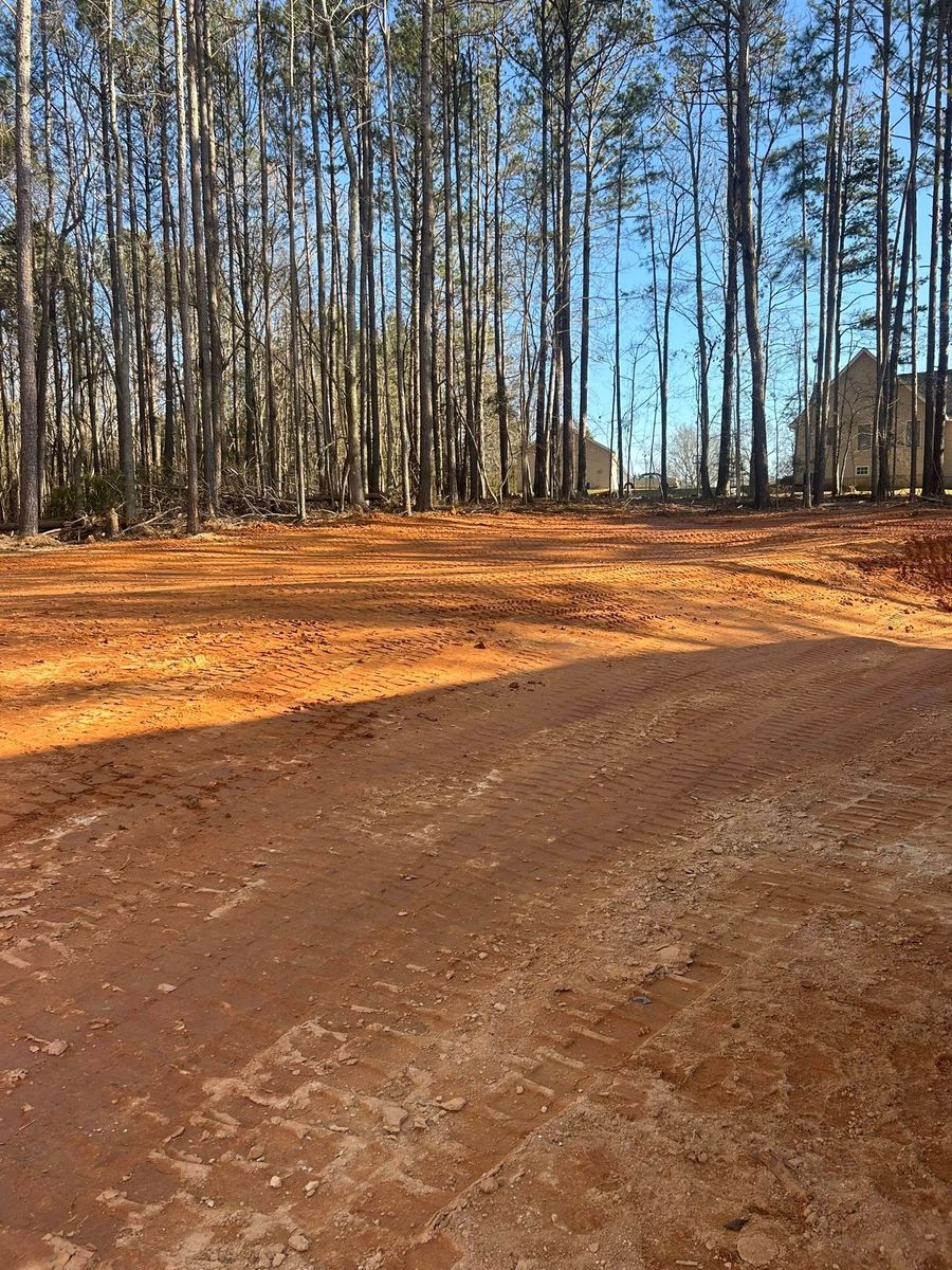 Land Grading for 1UP Services LLC in Starr, SC