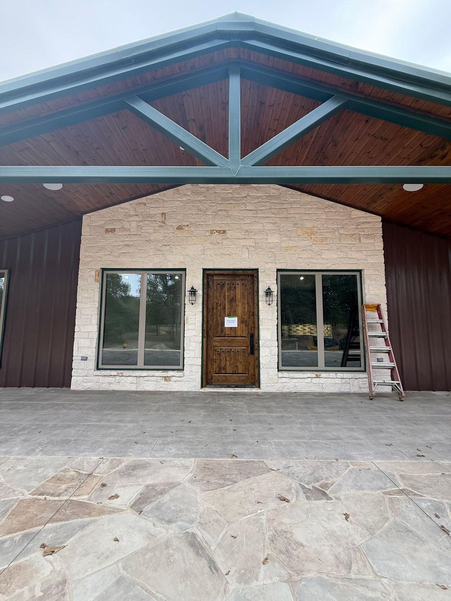 Barndominiums for CWC Custom Homes & Barndominiums in Snook, TX