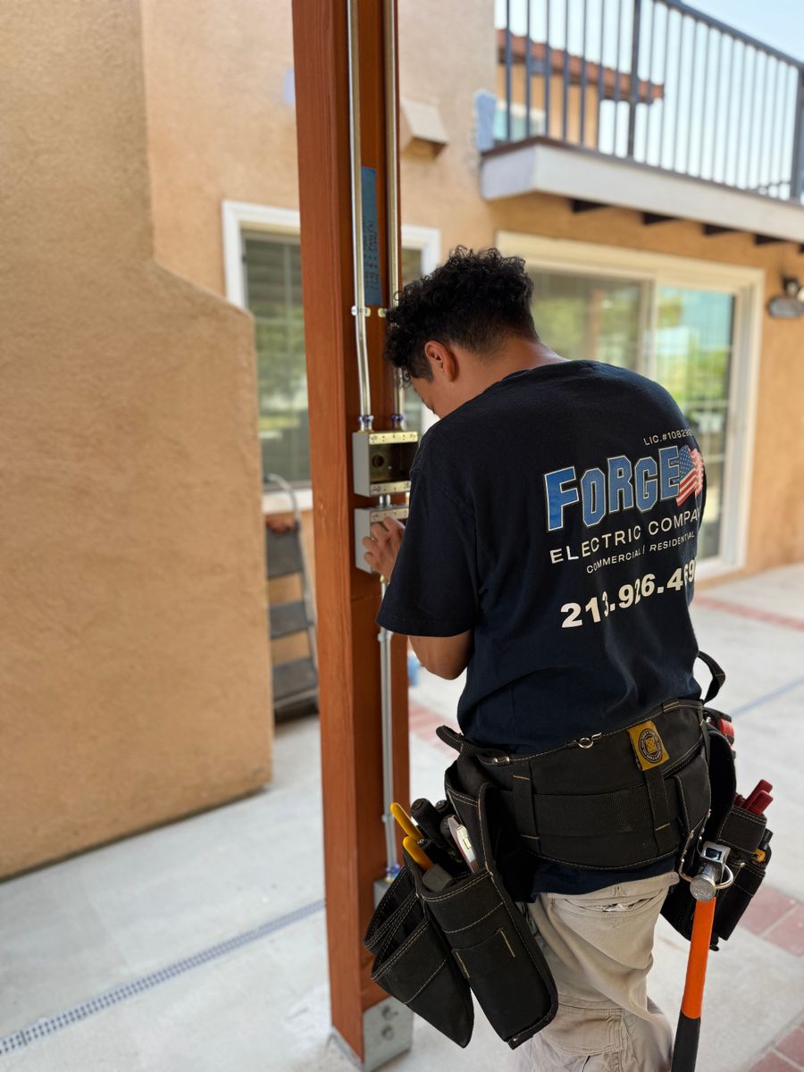 Troubleshoot & Service Calls for Forge Electric Company in Torrance, CA