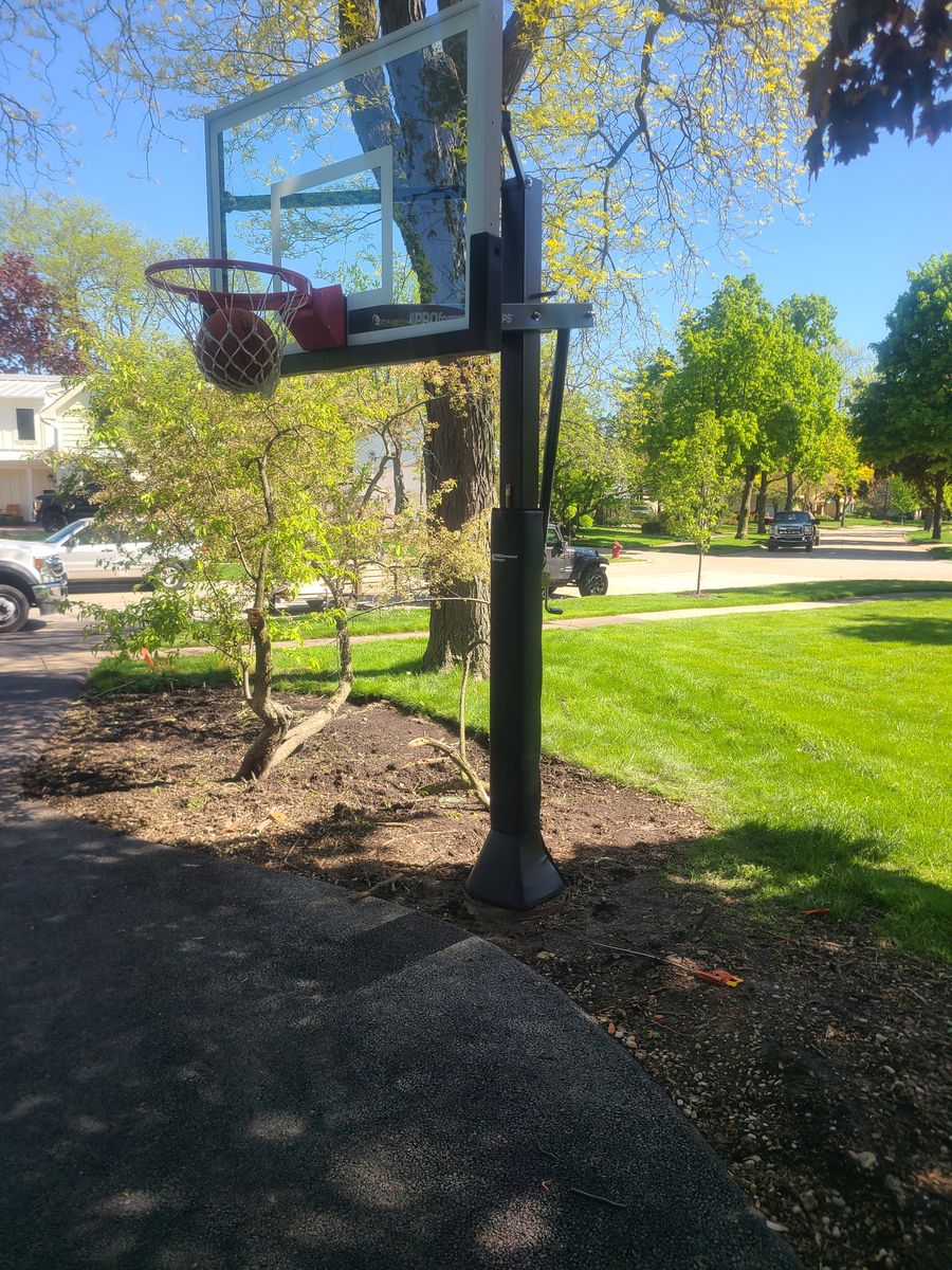 Basketball Hoop Installation for Fence Medic in Arlington Heights, IL