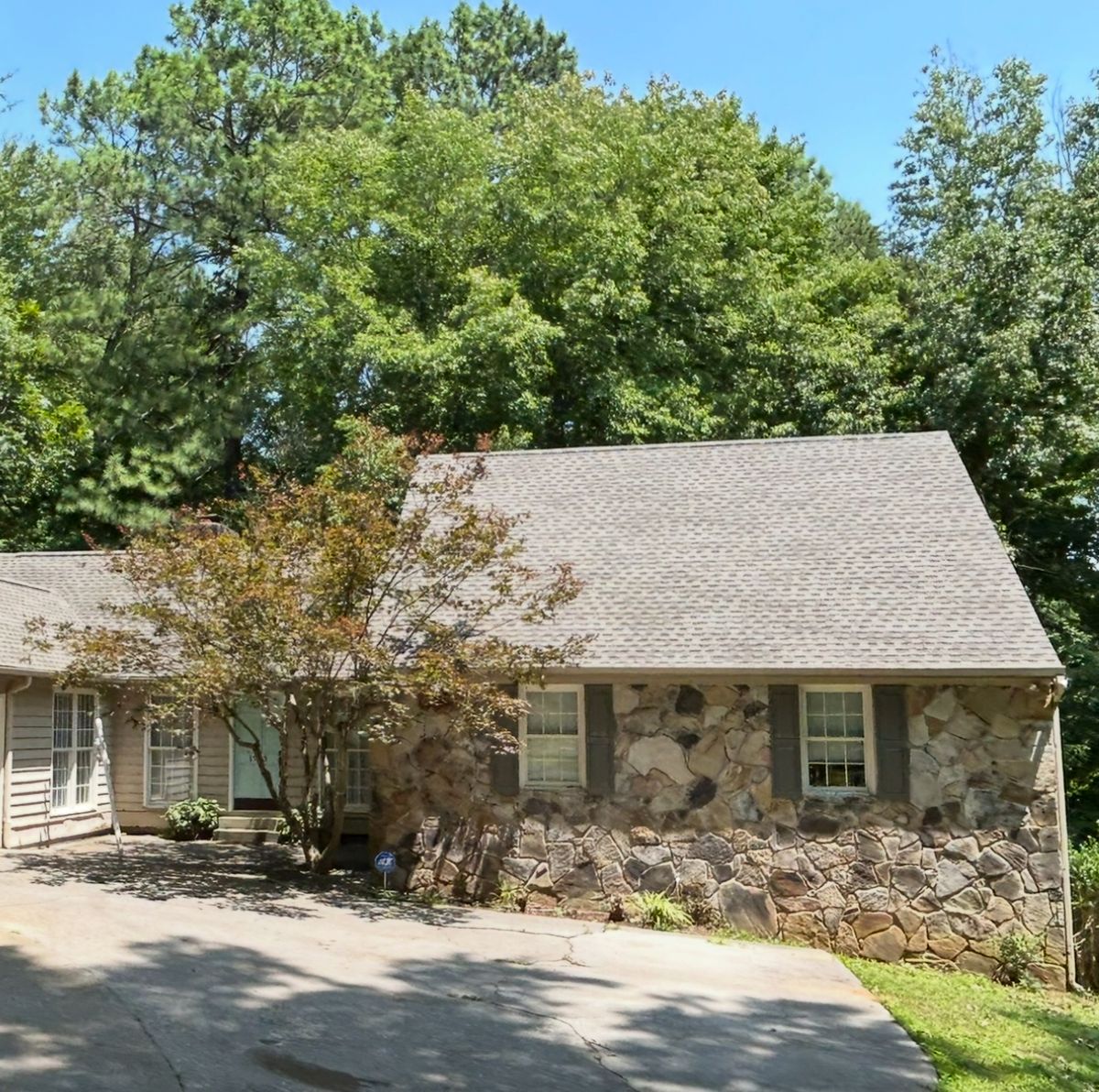 Roofing Repairs for Sanchez Roofing and Exteriors in Dalton, GA