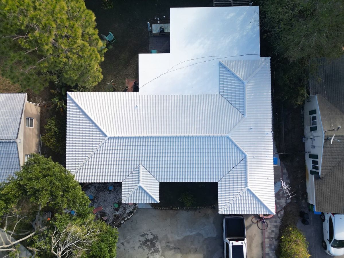 Roofing Replacement for I NEED A ROOF in Tampa, Florida