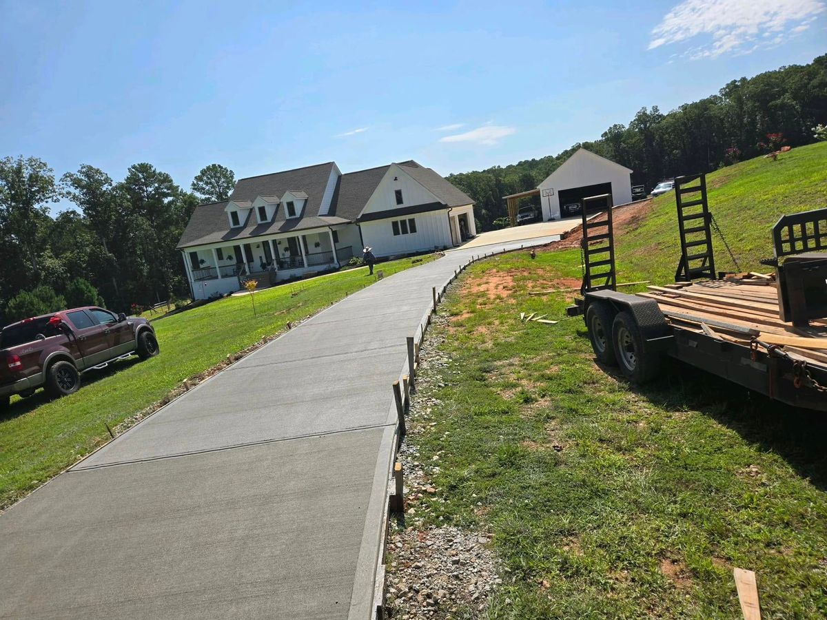 Concrete Sidewalks for Good Hope Concrete in Monroe, GA