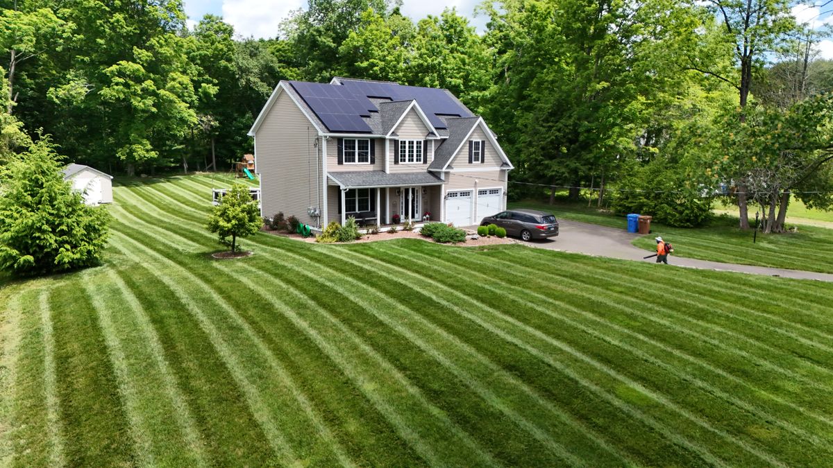 Lawn & Turf Maintenance for Ace Landscaping in Trumbull, CT