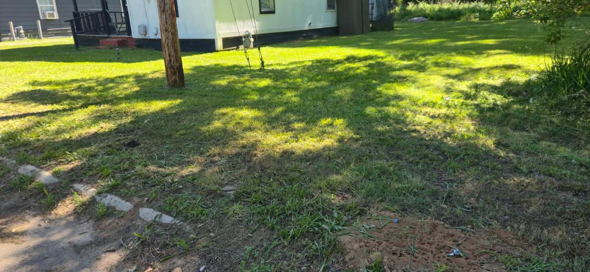 Mowing for Fresh Cut Yard & Lawn Care LLC in Forsyth, GA
