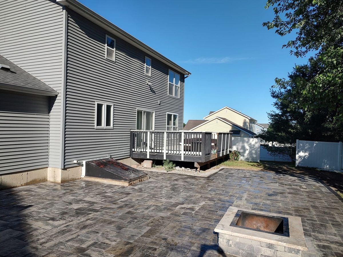 Retaining Wall Construction for J&F Lawn and Yard Care  in Burnt Hills, NY