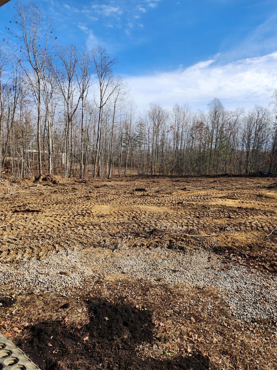 Leveling for Troyer's Excavation in Monterey, TN