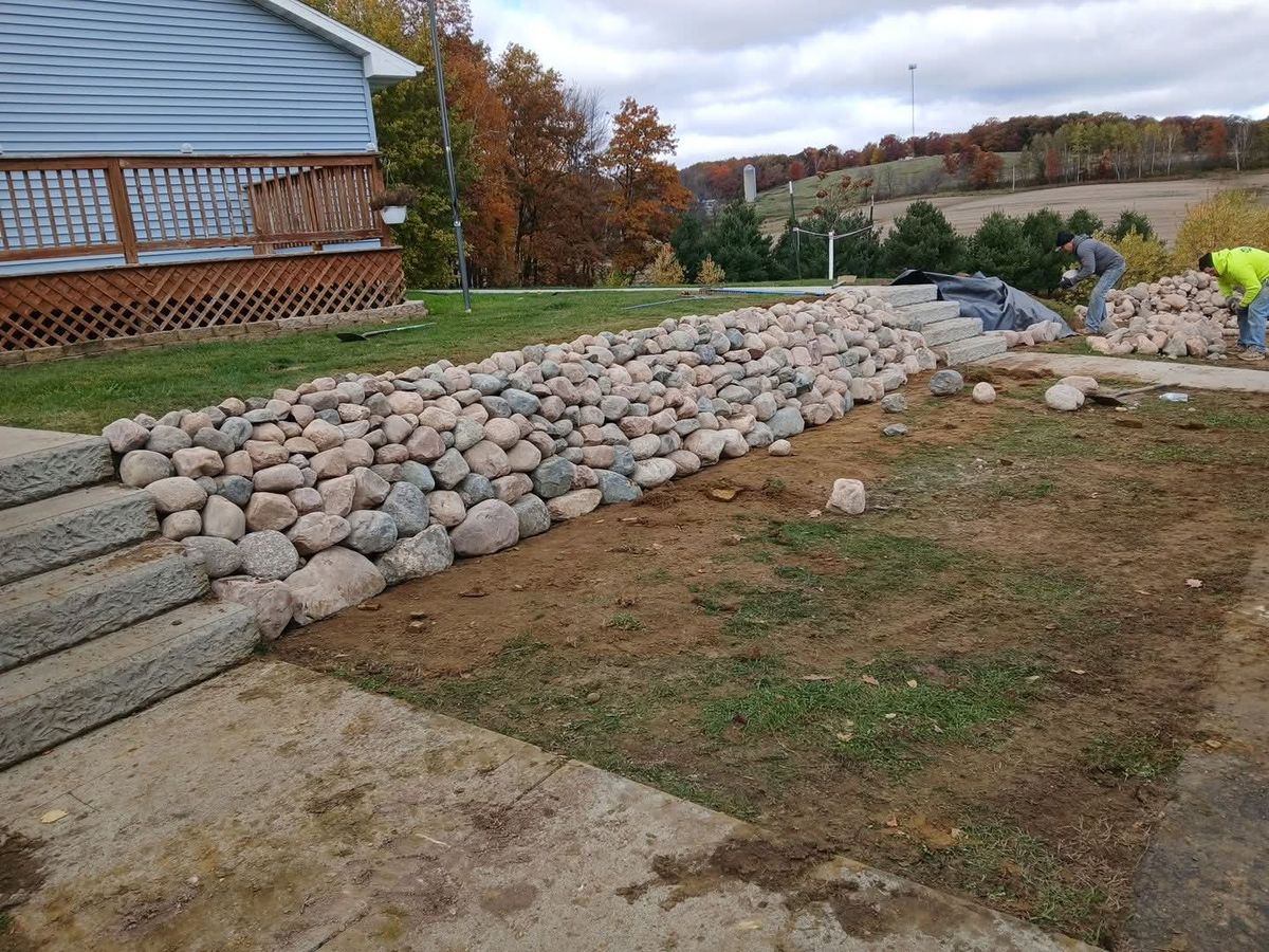 Retaining Wall Construction for Chetek Area Landscaping LLC in , WI
