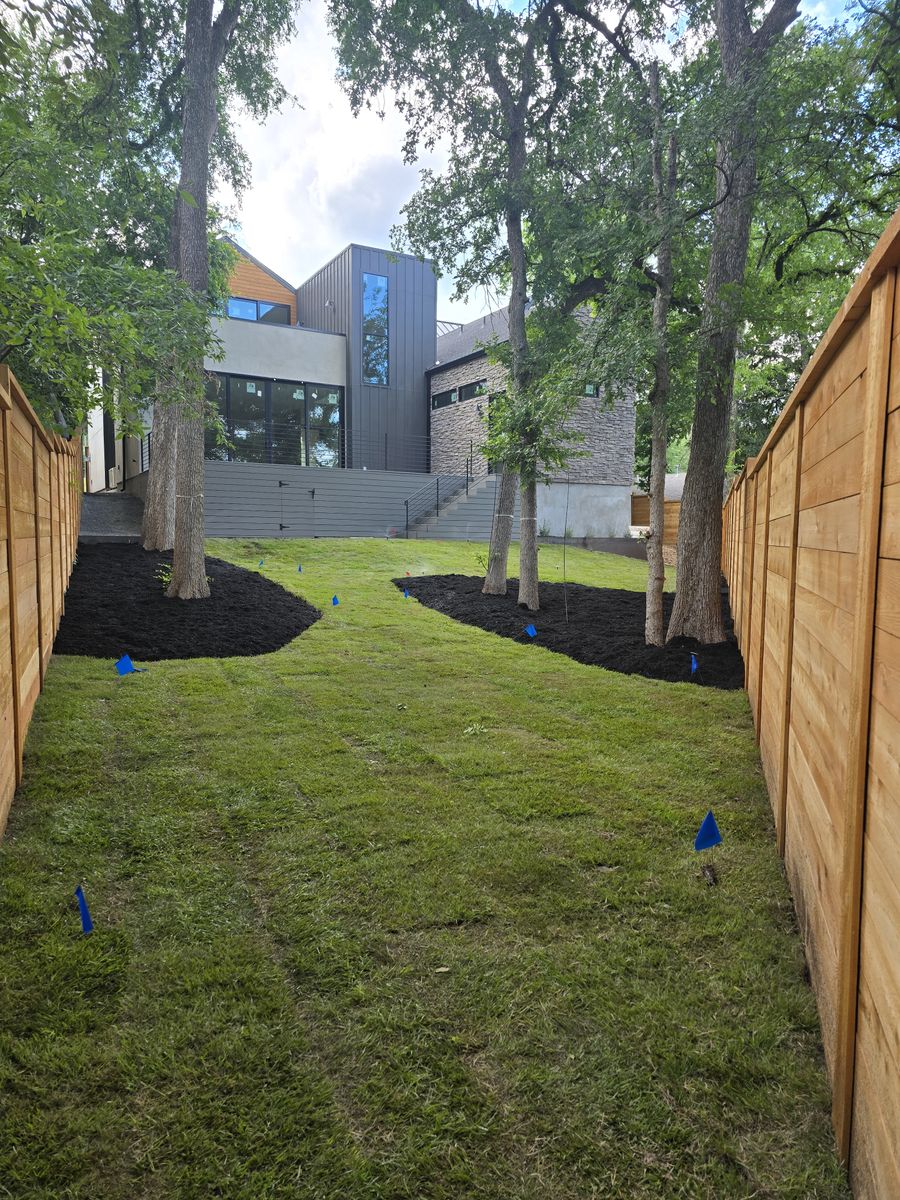 Front Yard Mulching for Green Pastures Lawn Care in Bastrop, TX