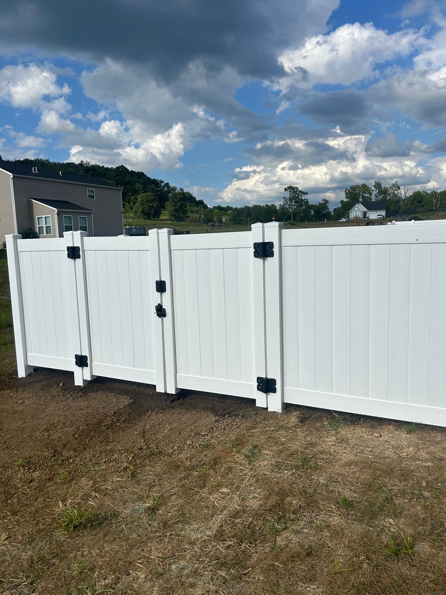 Fencing for Noble Legacy Construction in Pittsburgh, PA