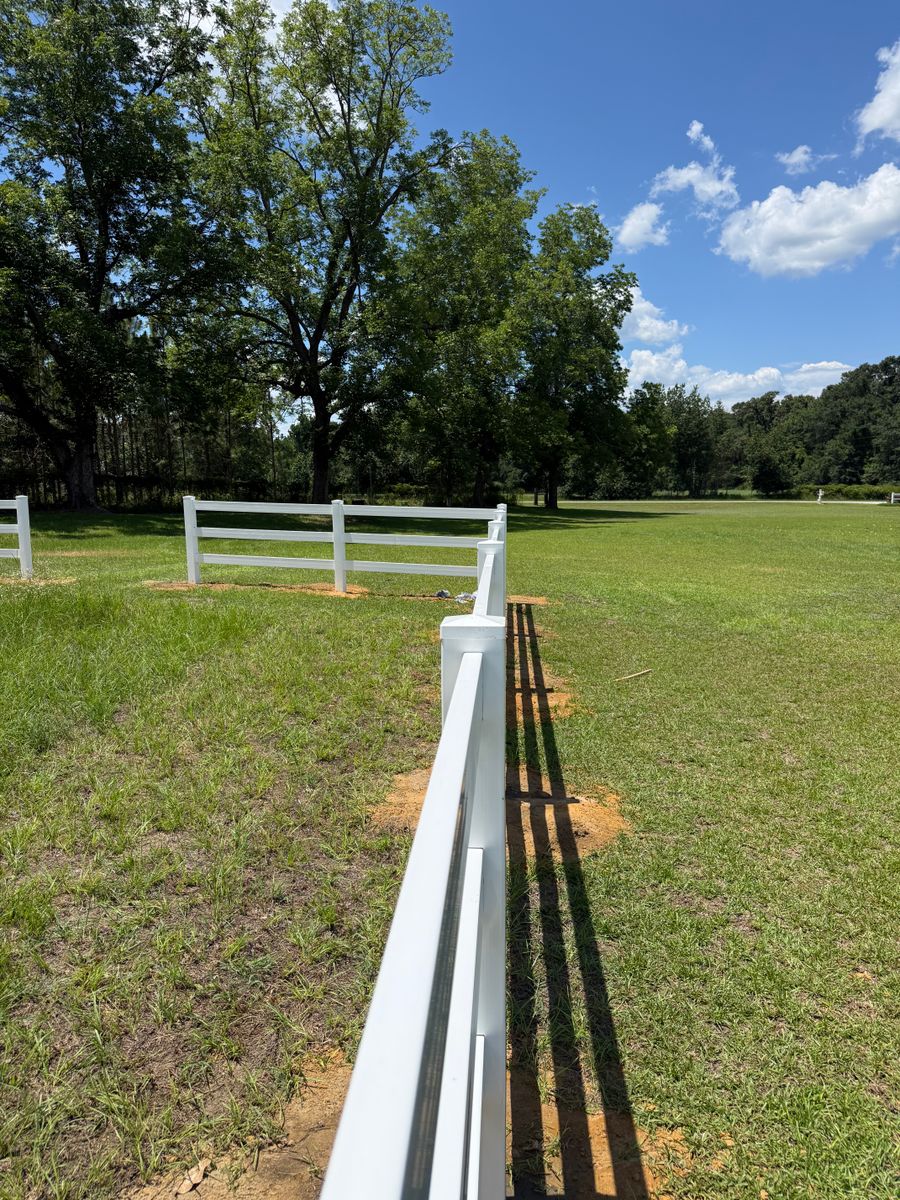 Fence Installation & Repair for American Privacy Fencing & More in Statesboro, GA