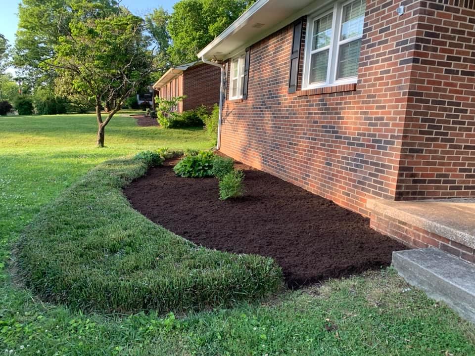 Mulch Installation for Fenix Lawn Care in Cookeville, TN