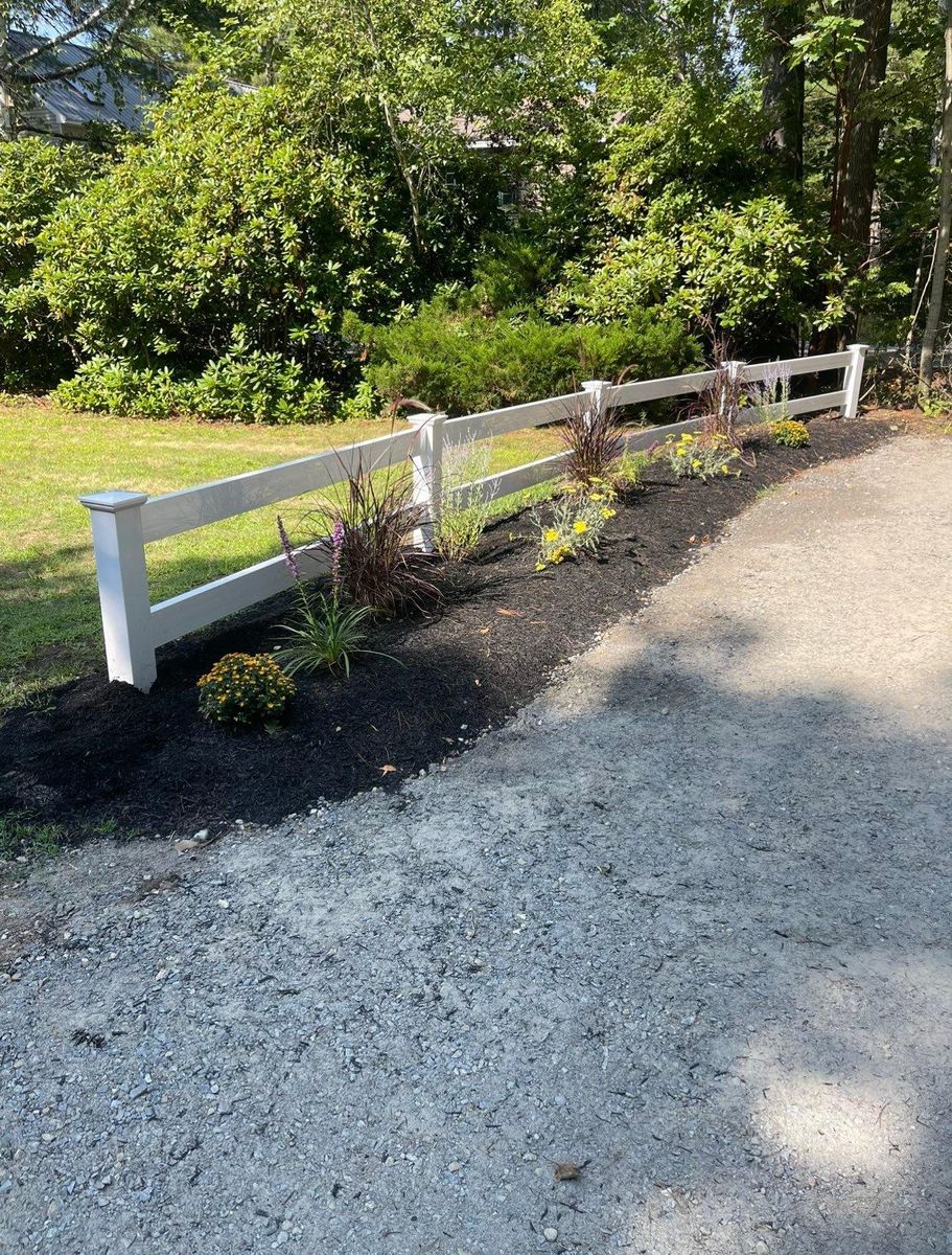 Wood Fencing for Modern Fence NH in Atkinson, NH