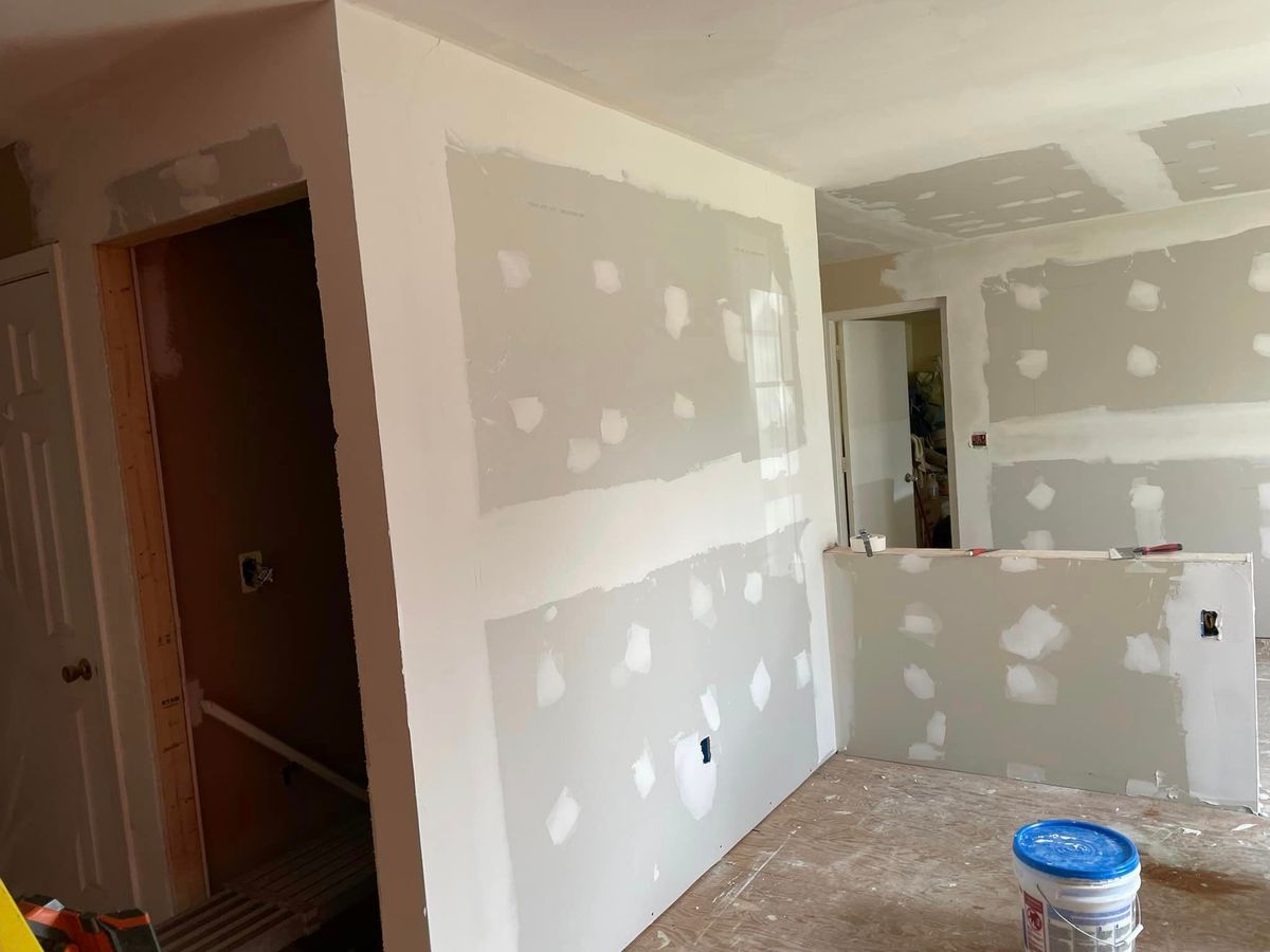 Drywall and Plastering for Rusty Nail Renovations in Flushing,  MI