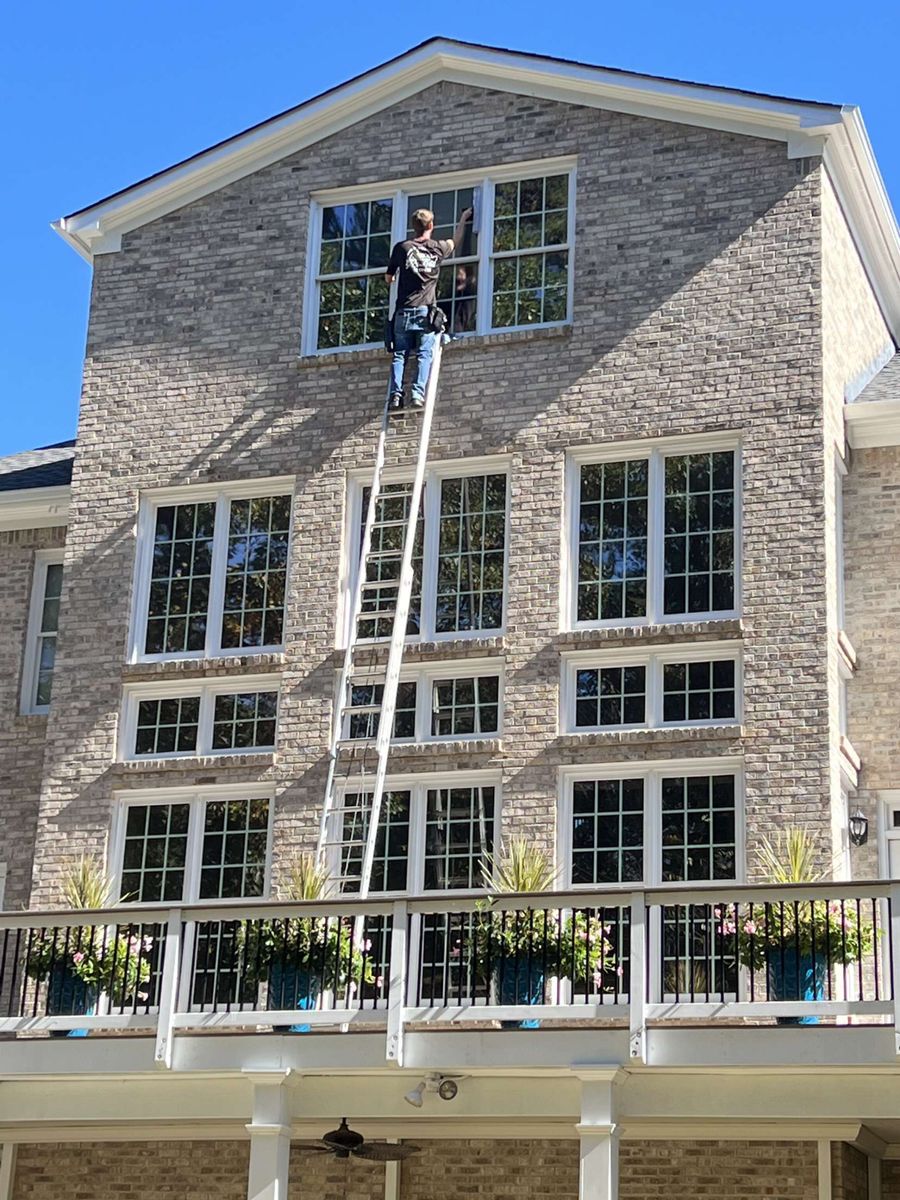 Window Cleaning for A Clear View Window Cleaning & Pressure Washing  in Buford, Georgia