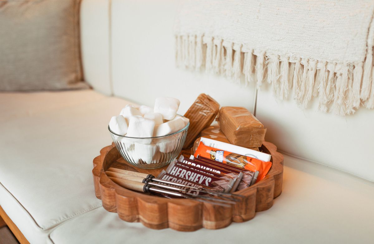 Cleaning Management for Home Suite PNW in Snoqualmie, WA