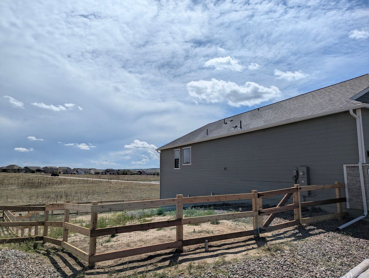 Fencing Repair & Installation for Arnett Front Range Construction in Elizabeth, CO