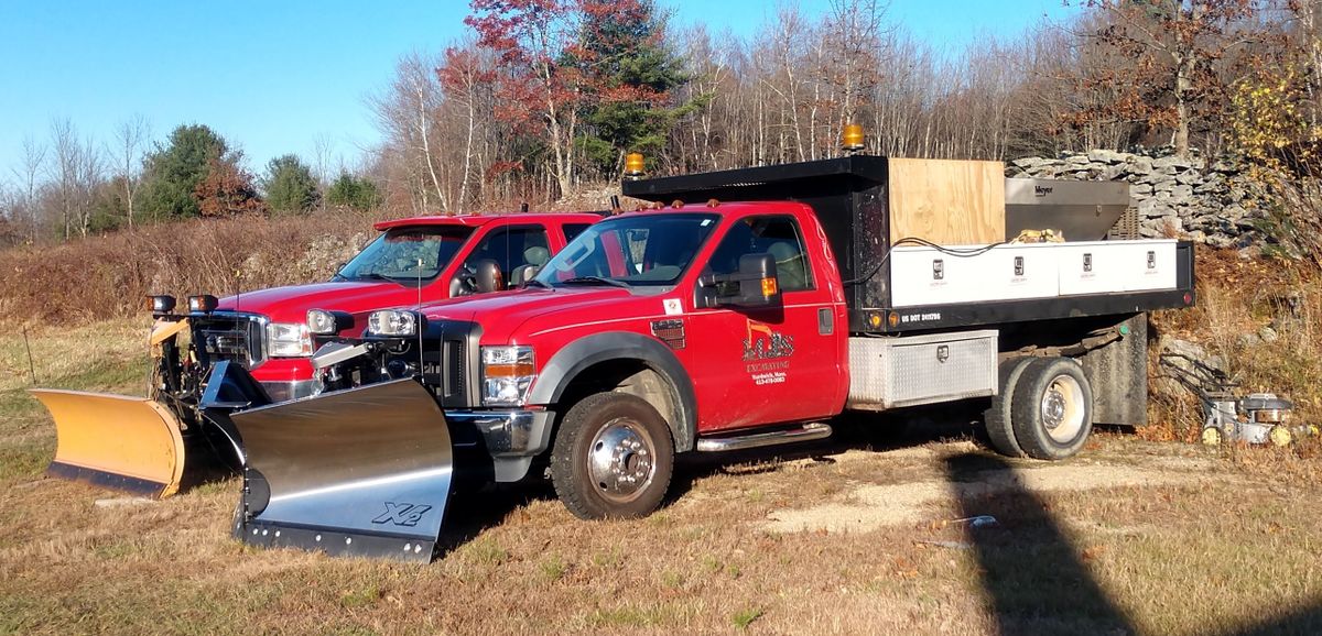 Commercial Snow Plowing for MJS Excavating in Hardwick, MA