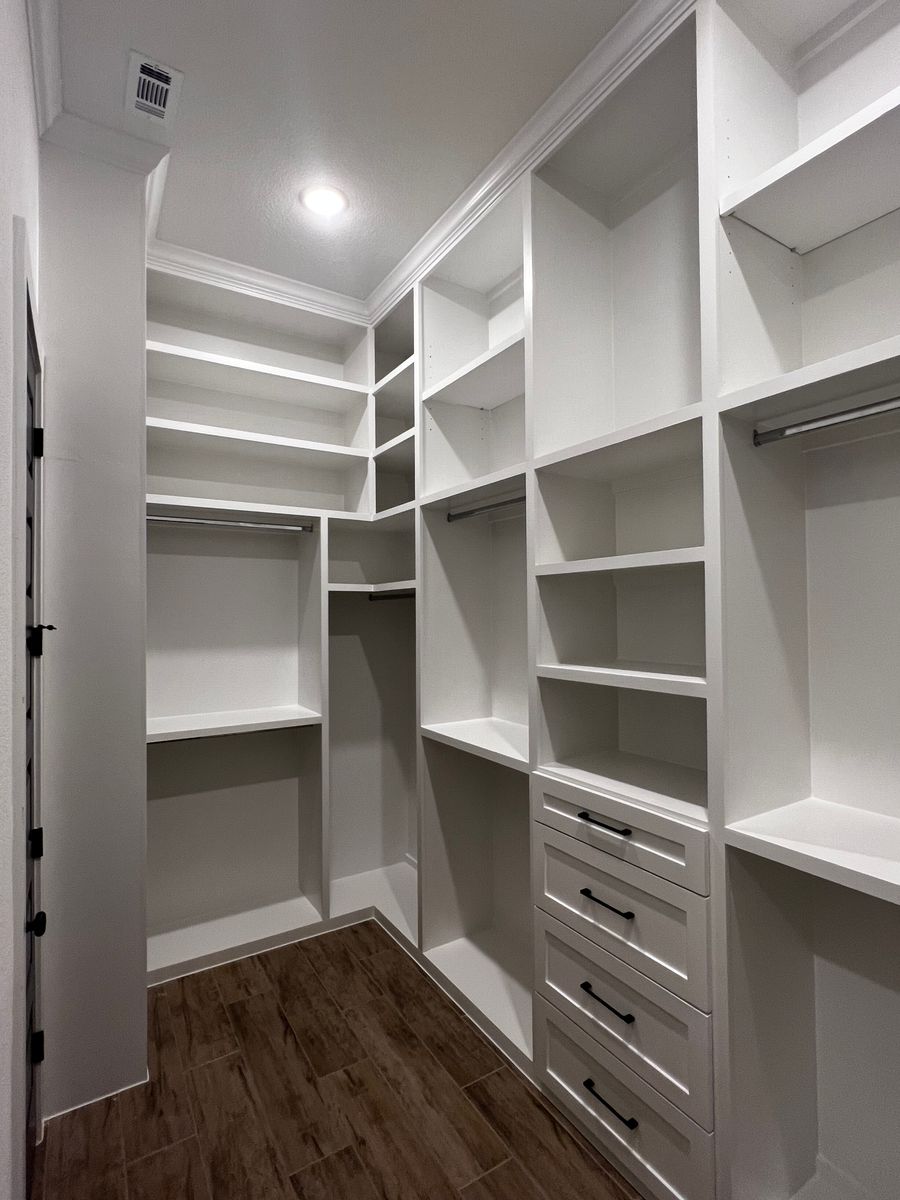 Kitchen Cabinet Painting for 911 Painters in Houston, TX