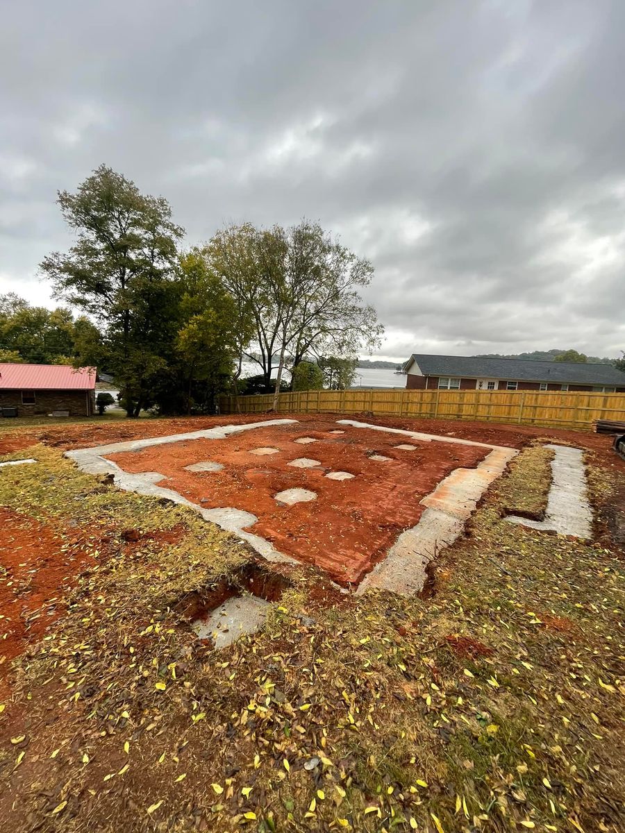 Foundation Digging for Strange Excavating & Utilities in Lenoir City, TN