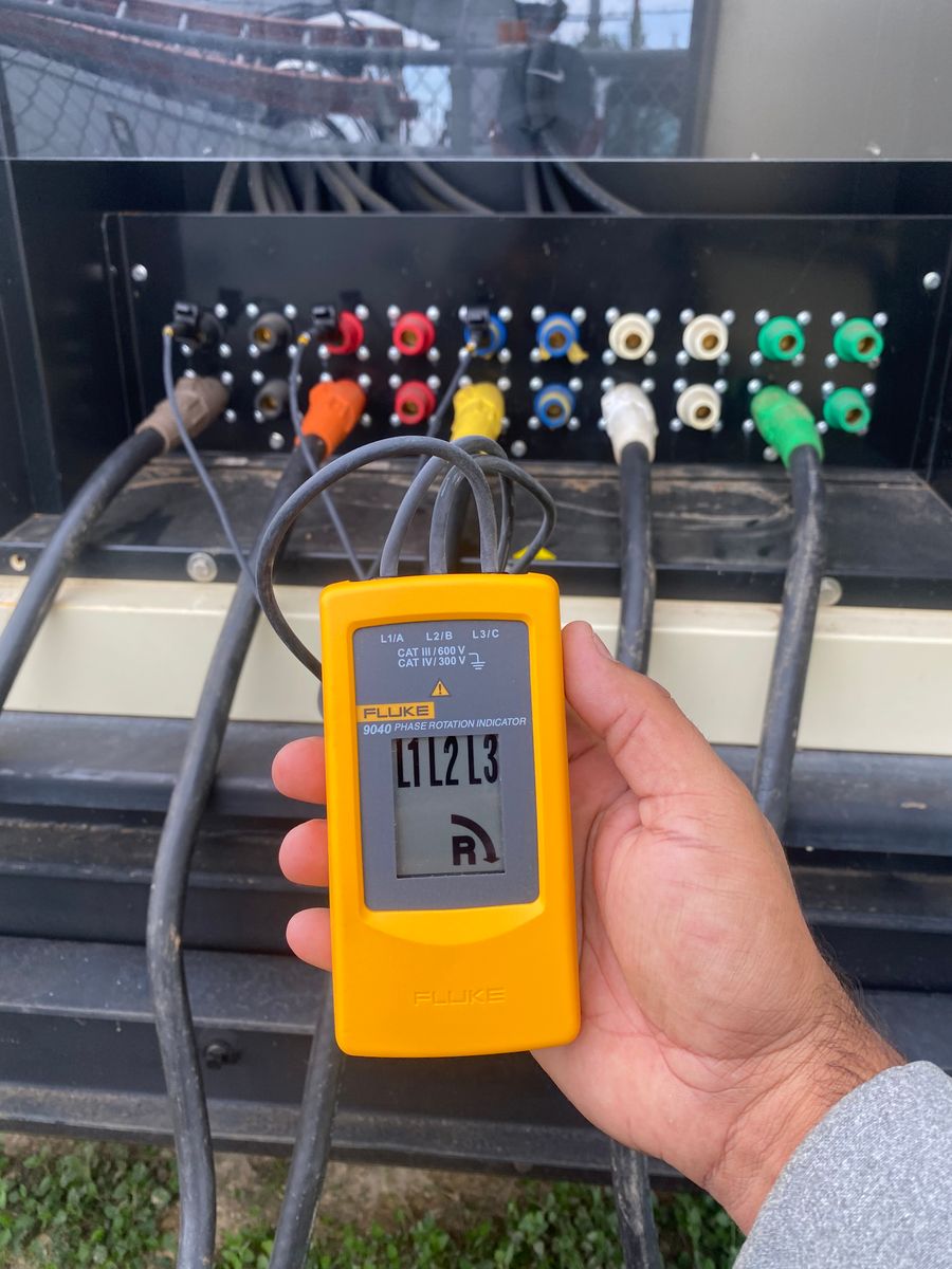 Wiring and Rewiring for LUX Electric in Floresville, TX