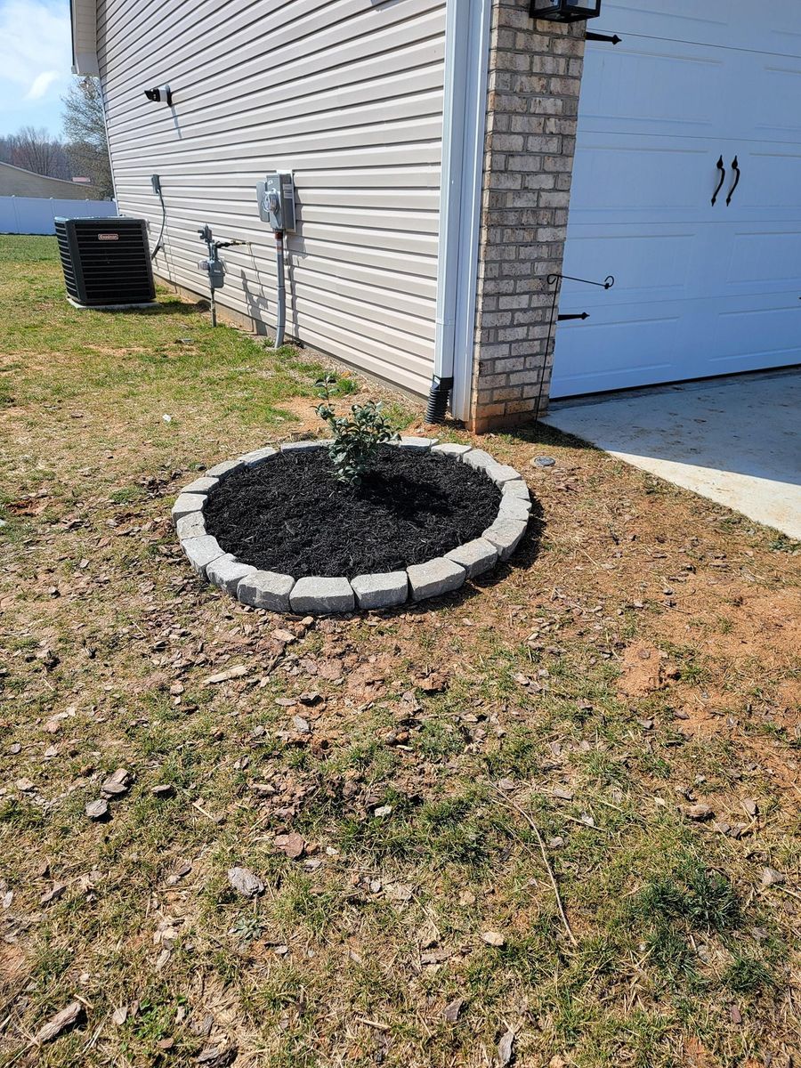 Mulch Installation for Piedmont Lawn and Landscaping in Lexington, NC