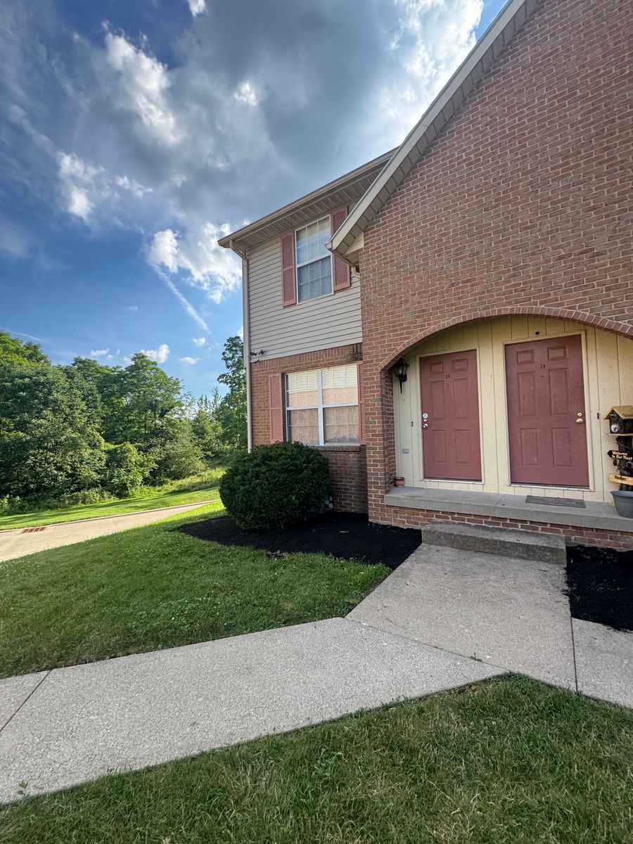 Lawn Maintenance for McKenzie's Landscaping in Shelby County, OH