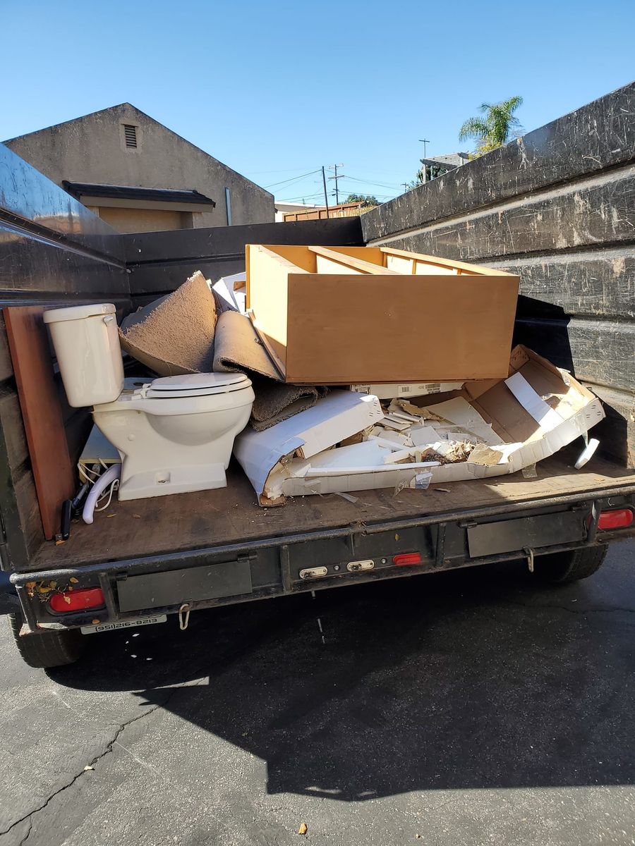 Junk Removal for J.R.C Tree Services & Junk Removal in Fallbrook Junction, California