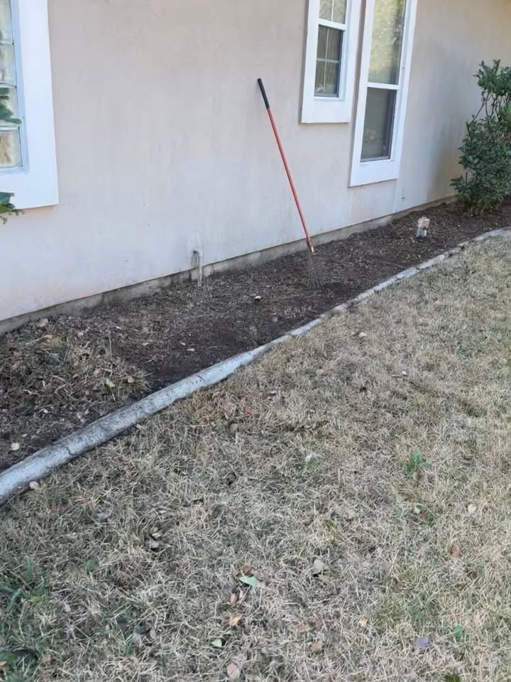 Mulch Installation for Whole 9 Yards Services LLC in Green Cove Springs, FL