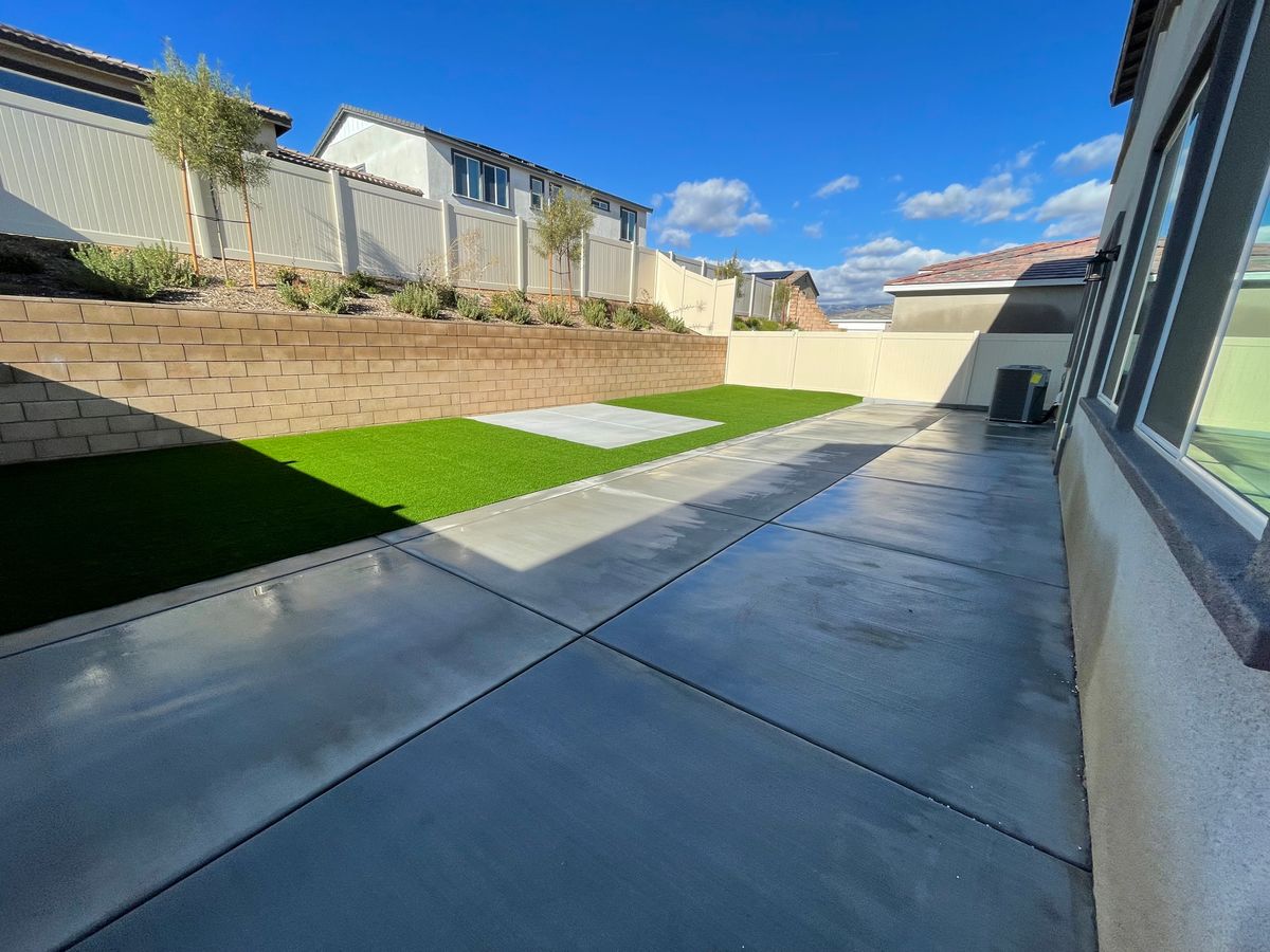 Concrete for Aidan Jade Landscaping in Riverside County, CA