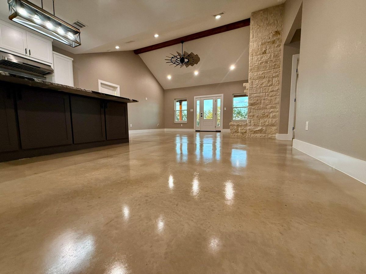 Concrete work for Reaves Custom Homes LLC in Jacksboro , TX