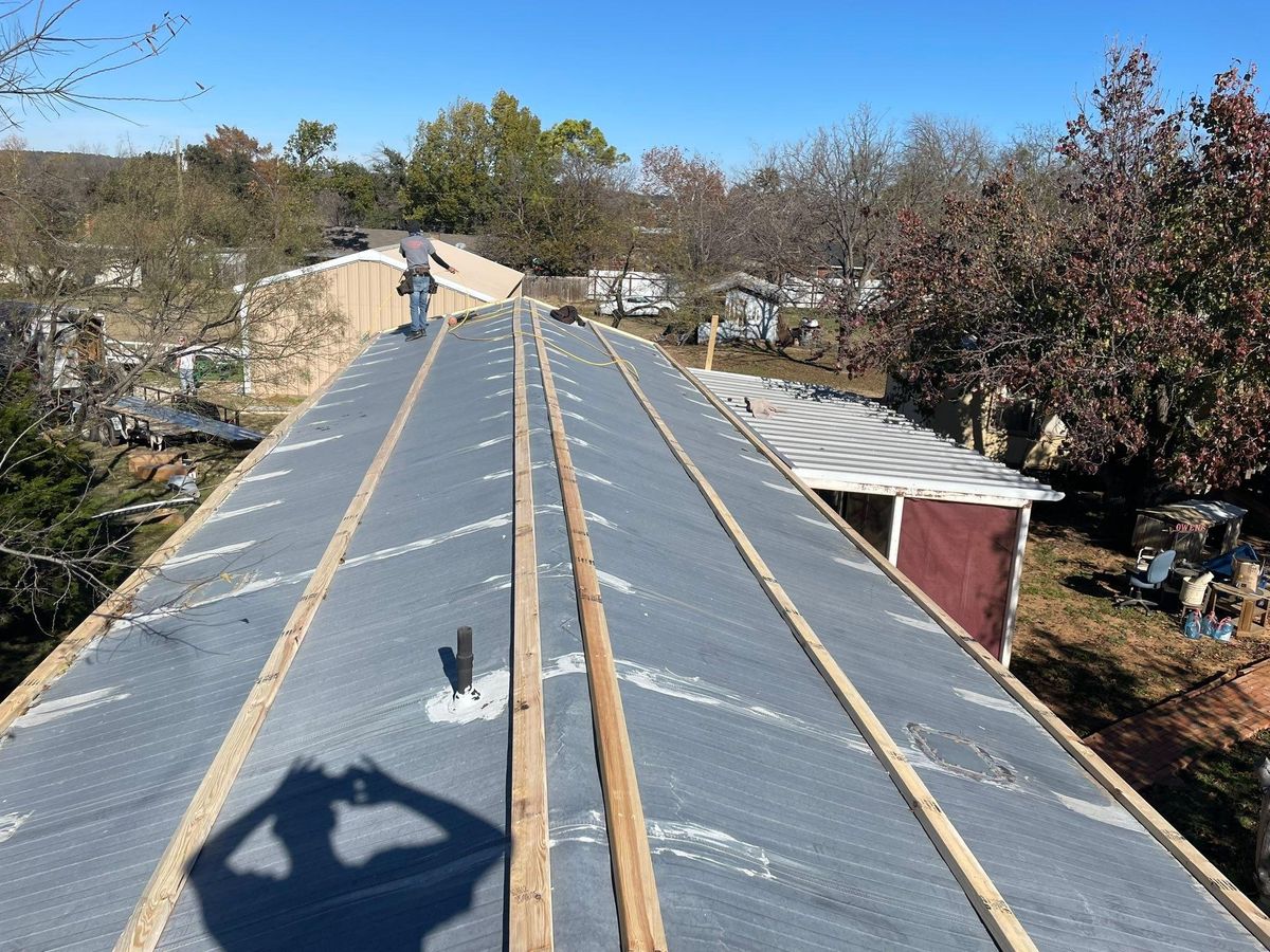 Framing for Willy Lewallen And Sons in Mineral Wells, TX