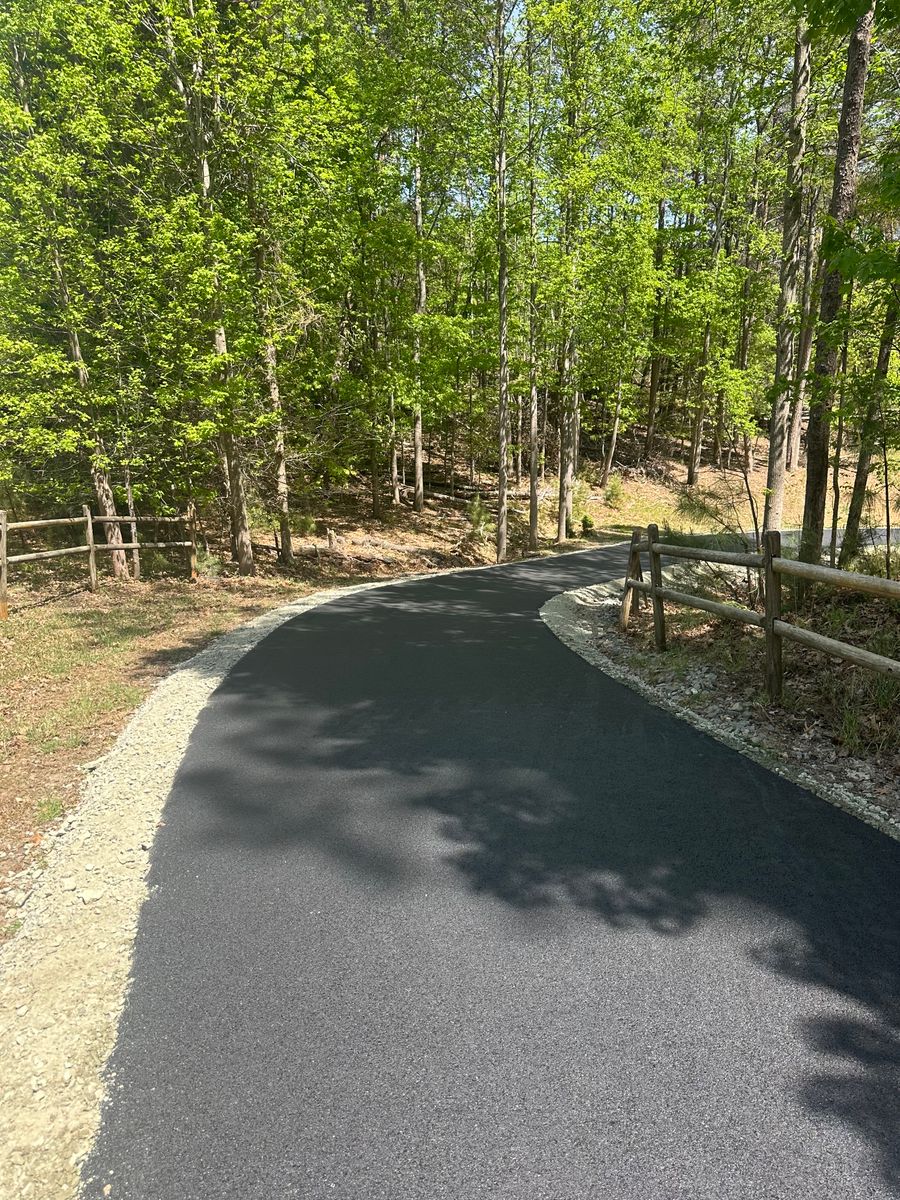 Asphalt Driveways for James R Carter Paving in Roanoke, VA