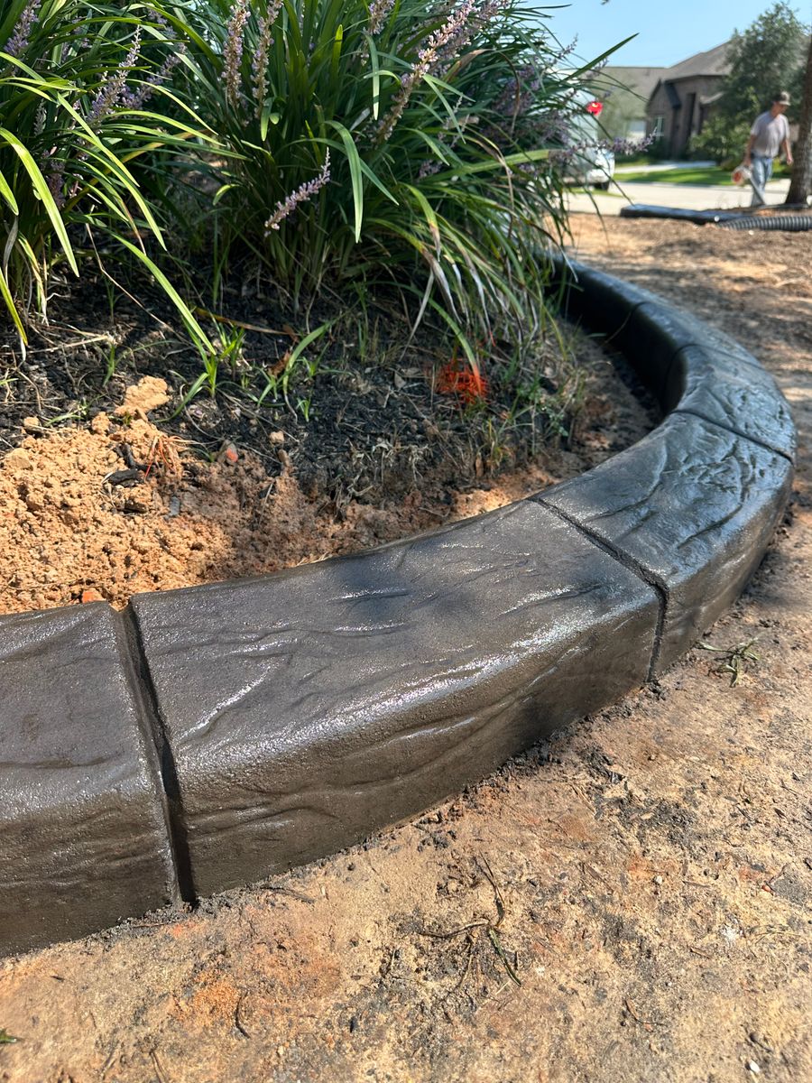 Landscape Border Systems for Texas Curb N Borders in Houston, TX
