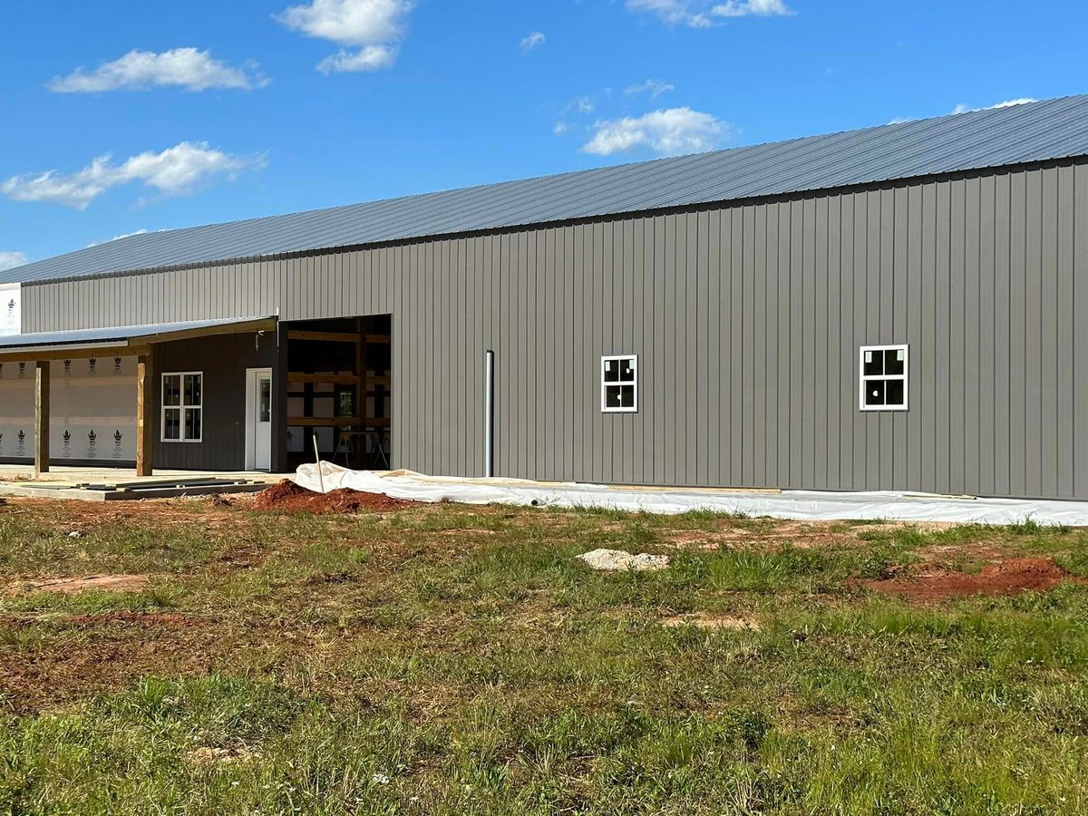 Barns for RL Barns & Barndominiums in Deatsville, AL