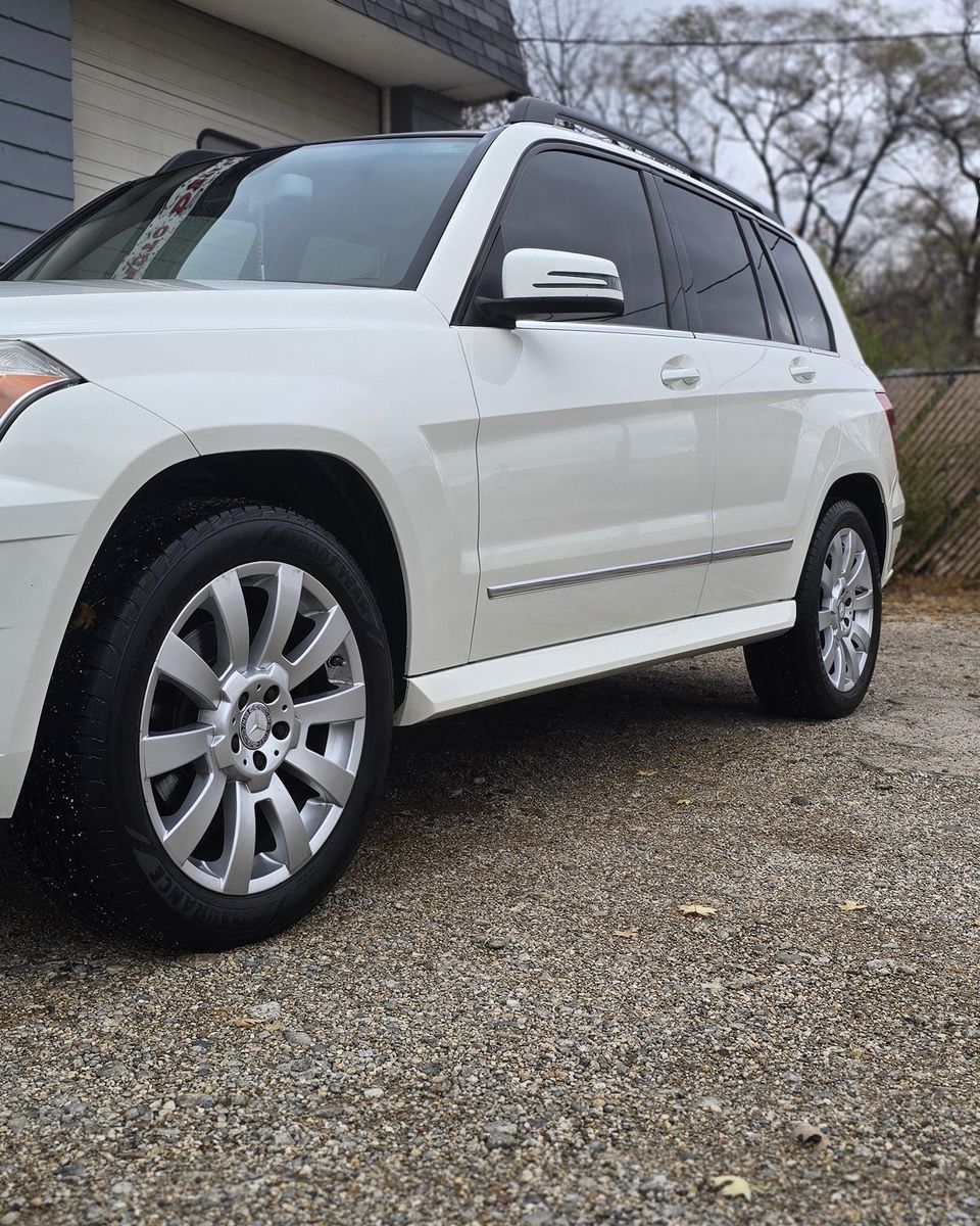 Full Detail Service for Luxury Auto Detail in Peoria, IL