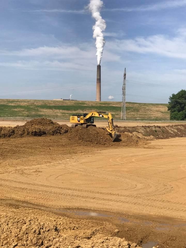 Leveling for Frey Drainage and Excavating in Farmersburg, IN